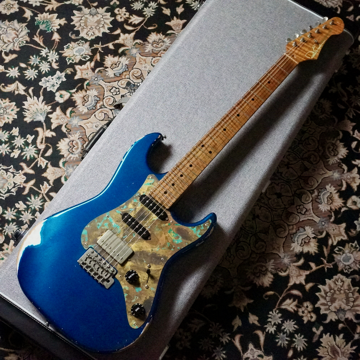 Patrick James Eggle 96V / Alder / Roasted Flame Neck  / M Blue Aged