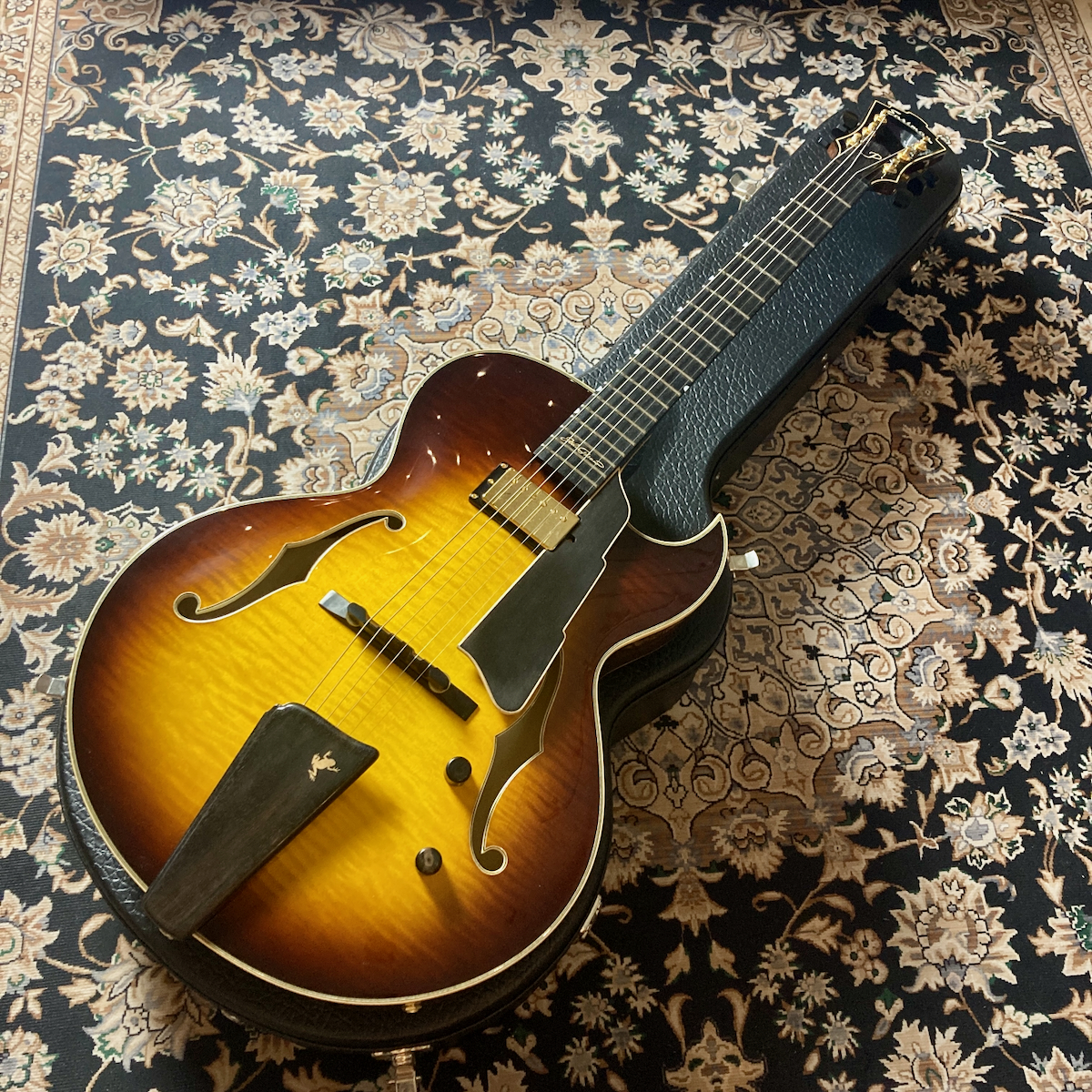 Eastman AR480CE SB / John Pisano 30th Anniversary Edition 