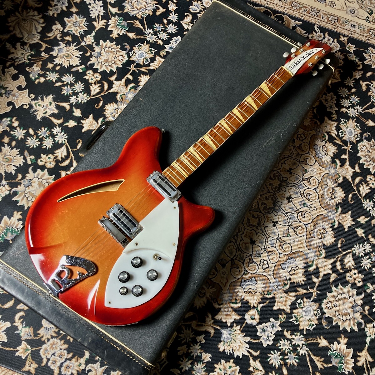 Rickenbacker  360 FG / Fireglo