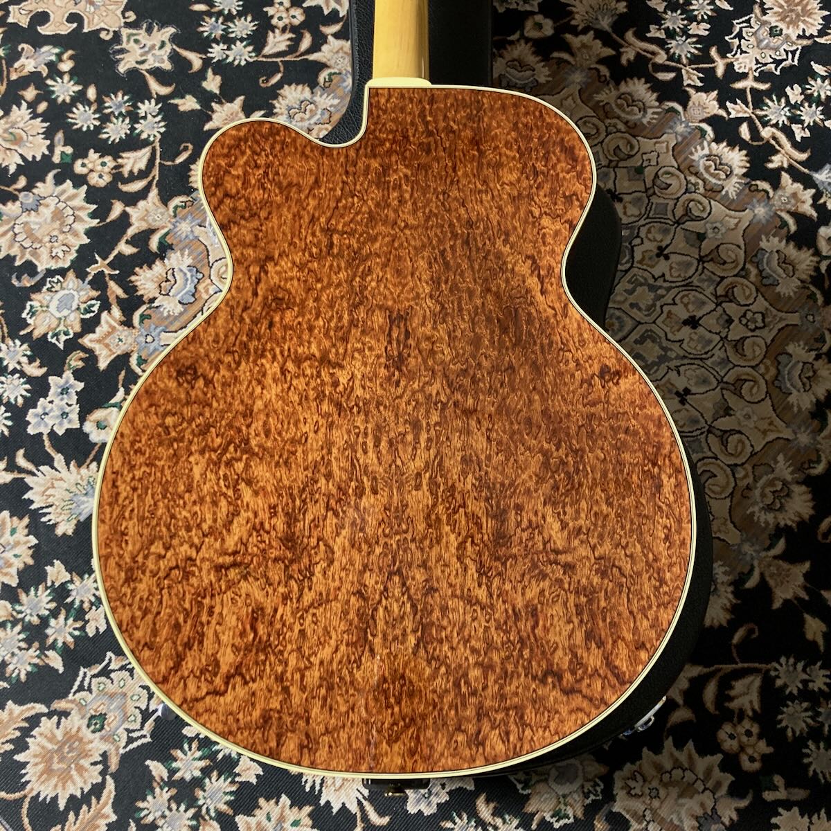 Kikuchi Guitars JF16 Bubinga Limited 2025 FRONT