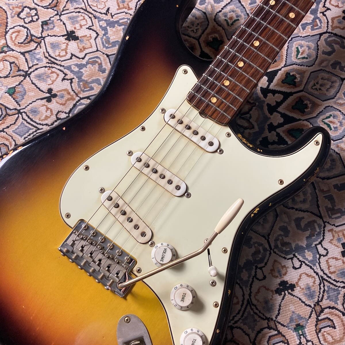 Rebel Relic 59 S-Series 3-Tone (Faded Red) Faded 3CS FRONT