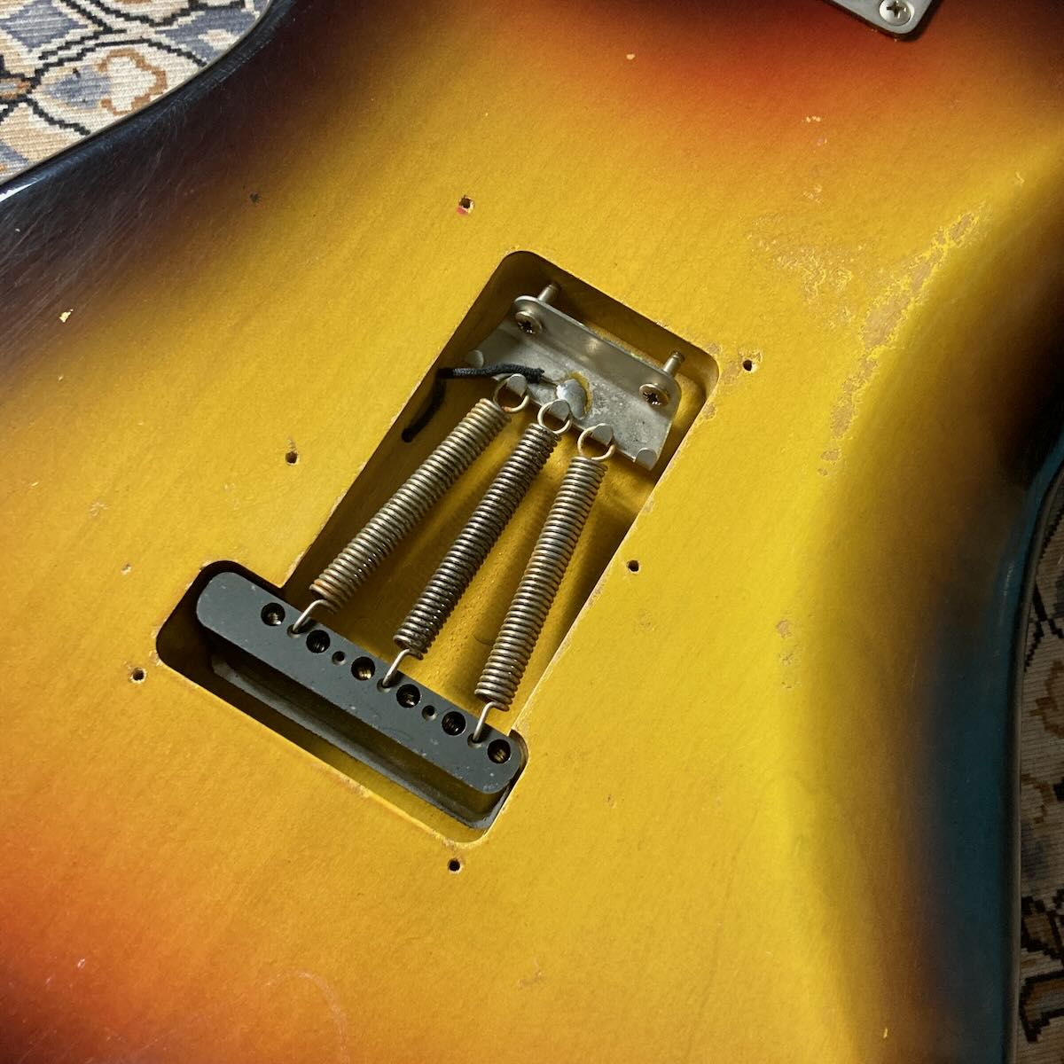 Rebel Relic 59 S-Series 3-Tone (Faded Red) Faded 3CS 3