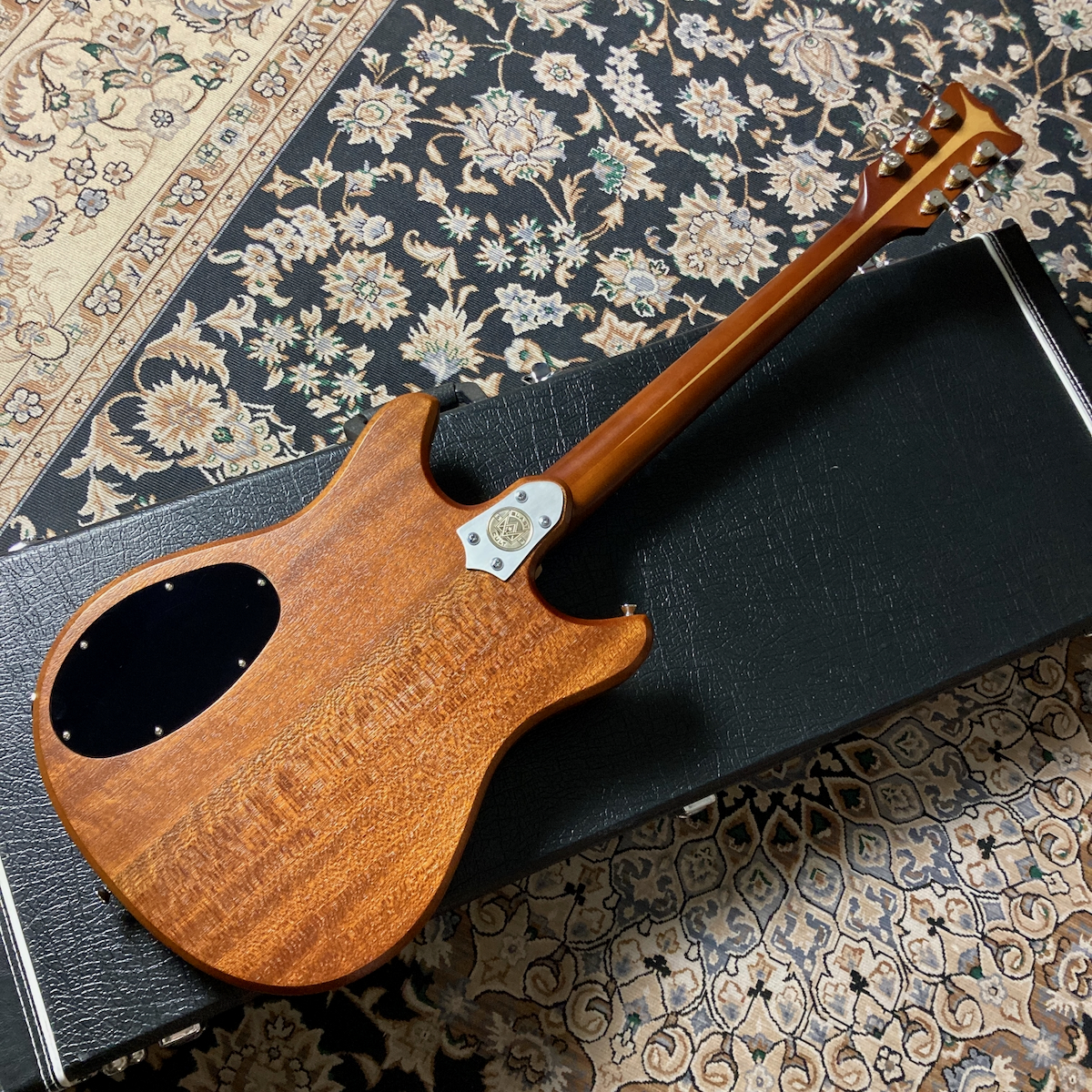 Blast Cult X-Guitar Double Cutaway 1