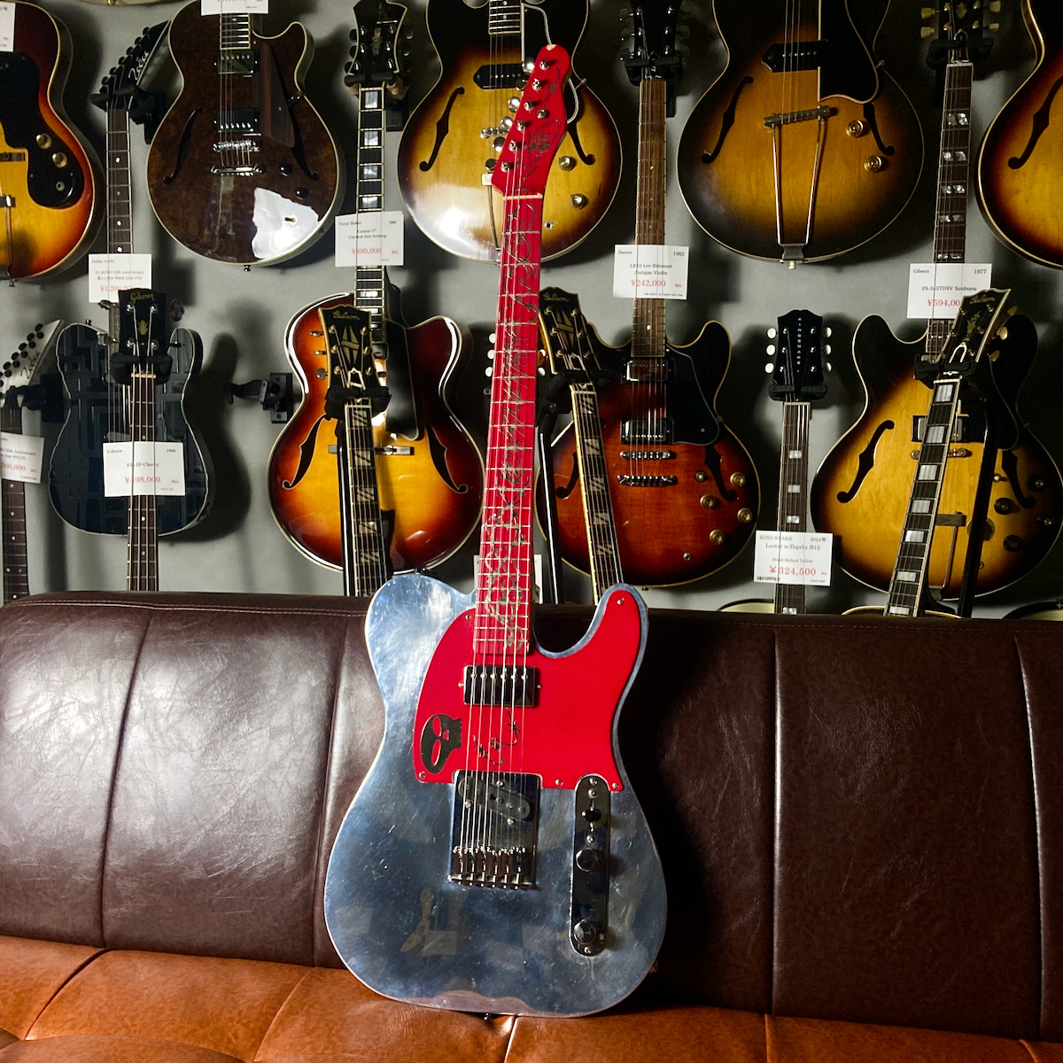 Bollin Guitar Blues Basher (Same Keith Richards Spec) SMALL