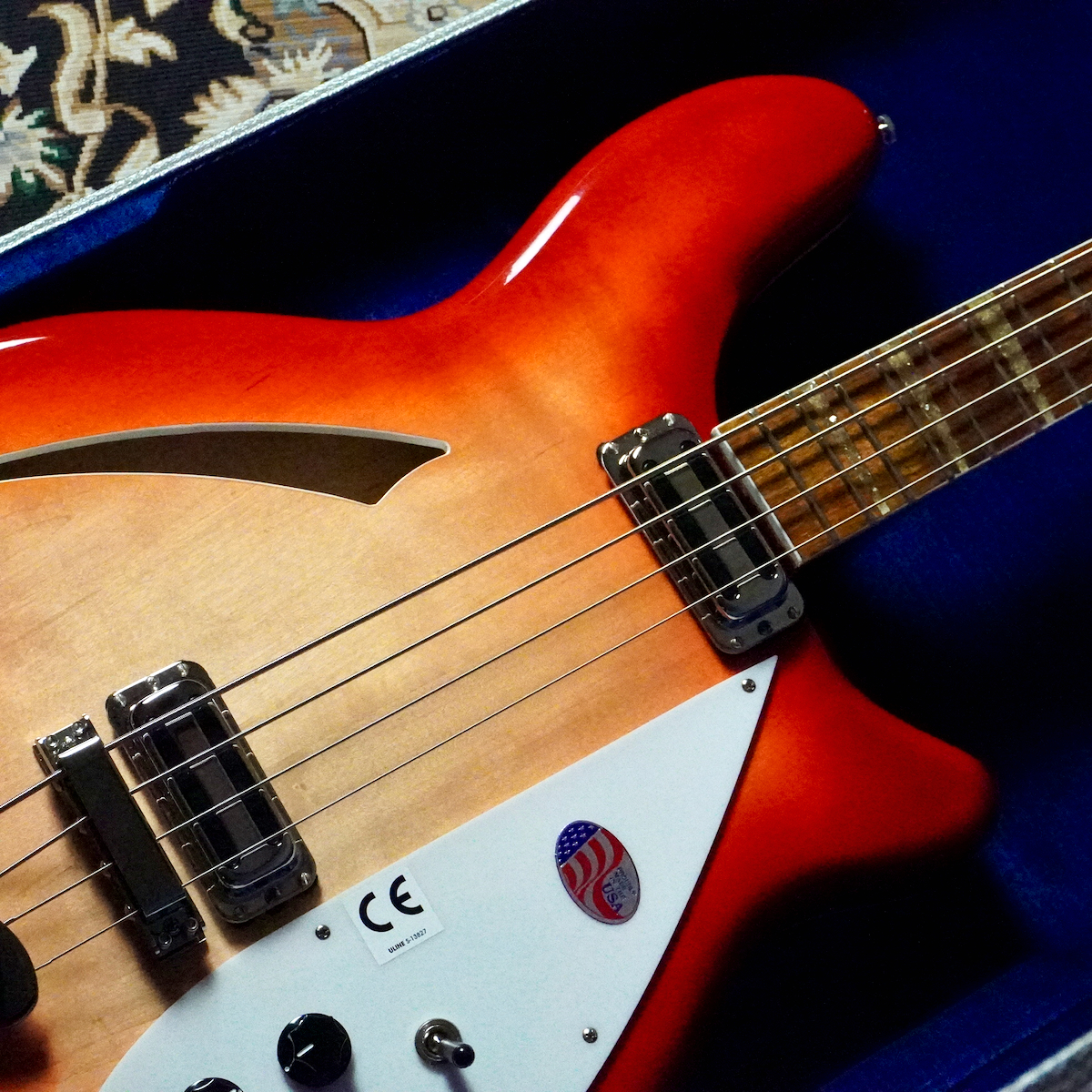 Rickenbacker 4005V FG / Fireglo #2513700 FRONT