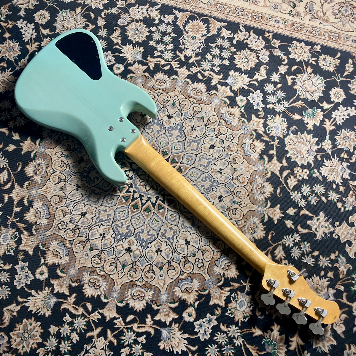 Sadowsky NYC Vintage 5 String J Bass (Transparent Sonic Blue) 8