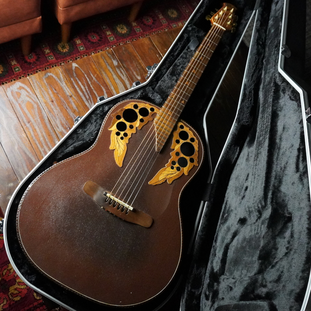 Ovation ADAMAS II #1681-9 Brown 