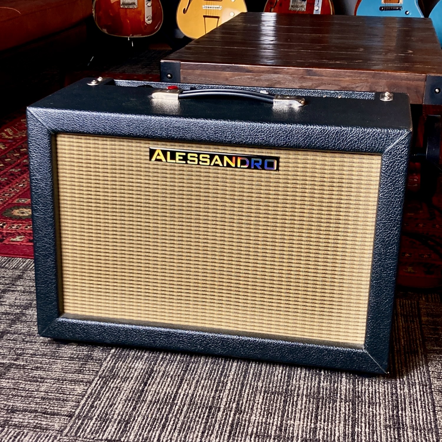 ALESSANDRO Crossbred Mutt 10"x1 / 40w w/Reverb
